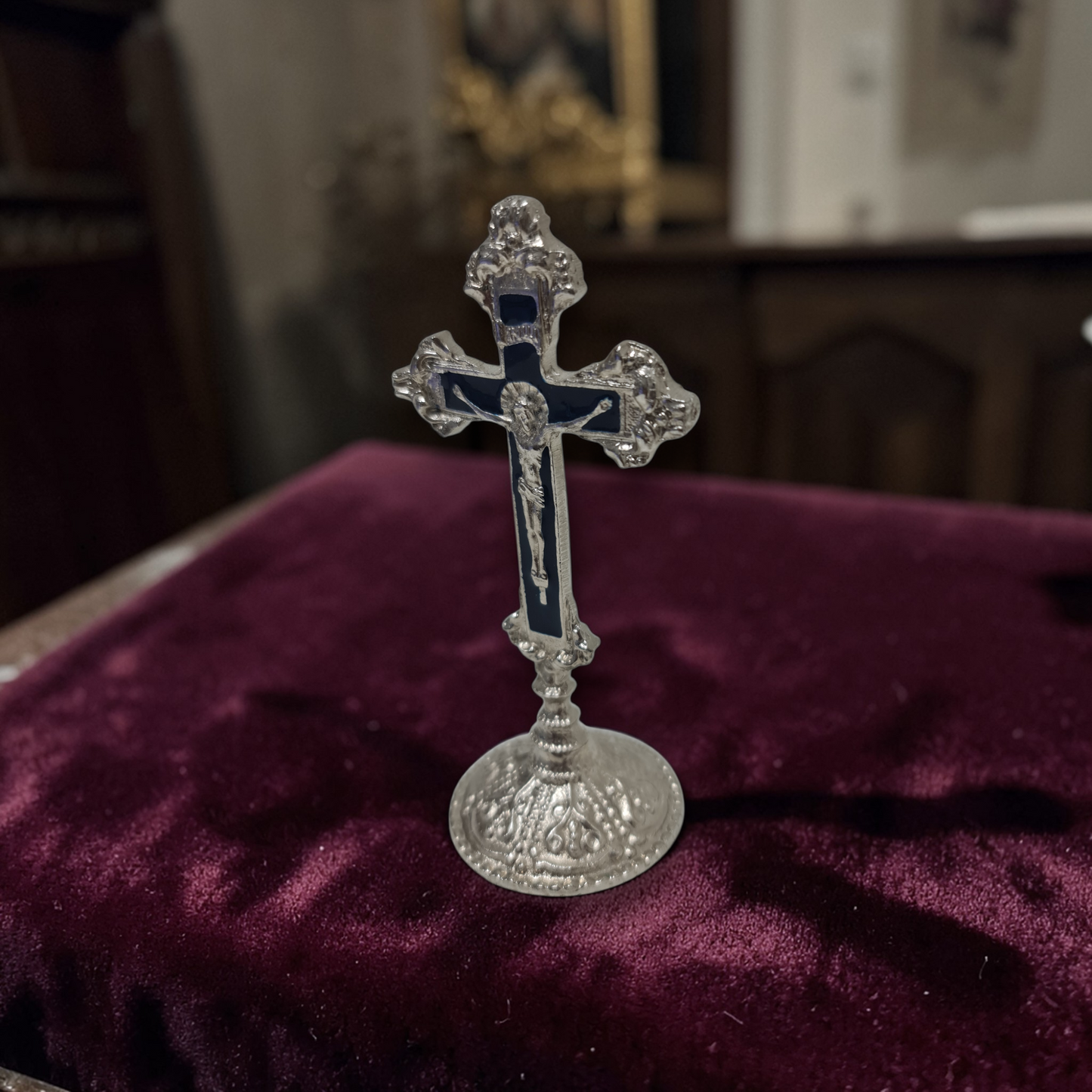 Cruz de Altar Decorativa de Metal