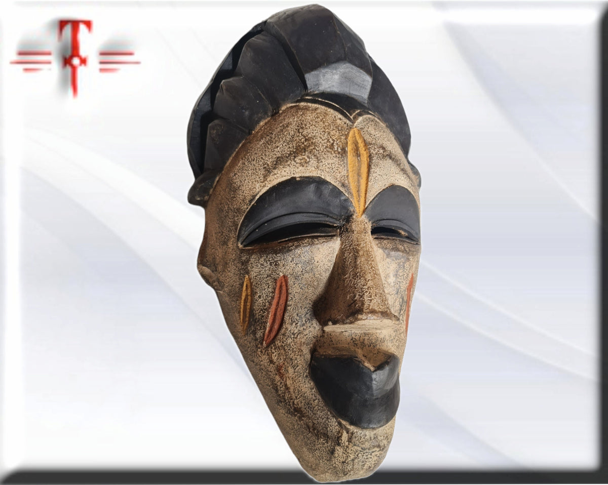 Igbo-Maske (nigerianische afrikanische Kunst) Igbo-Maske (nigerianische afrikanische Kunst)