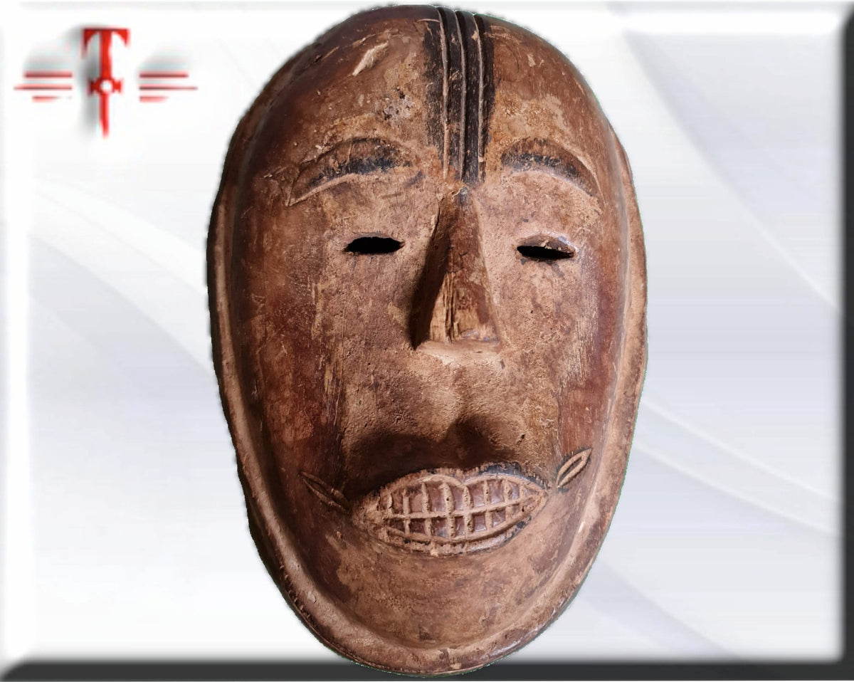 Mangbetu-Maske. Afrikanische Kunst aus dem Kongo. Mangbetu-Maske. Afrikanische Kunst aus dem Kongo