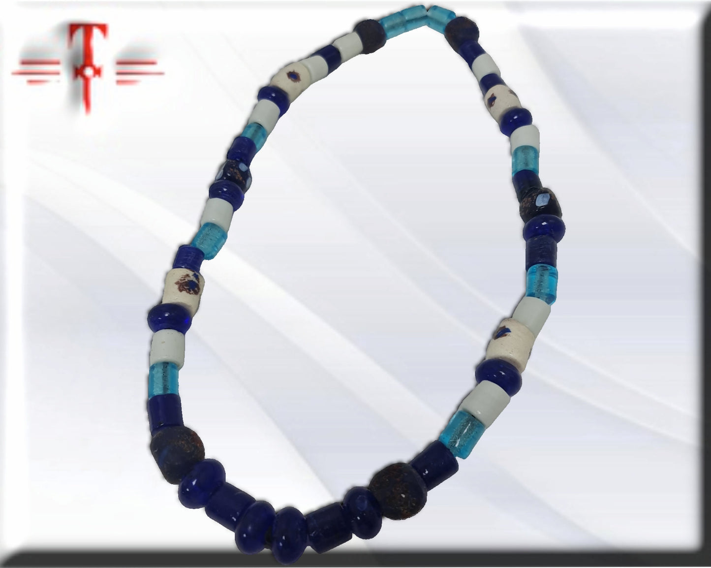 collar de cuentas africanas , cultura tradicional  , arte africano , Cultura religiosa