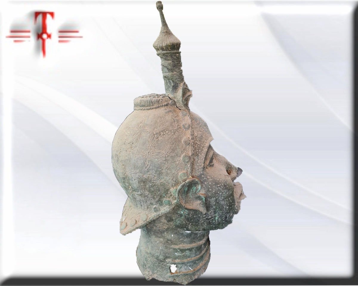 Büste von Oni (König von Ifá) Afrikanische Kunst, Yoruba, Bronzeskulptur 6 Kilogramm
