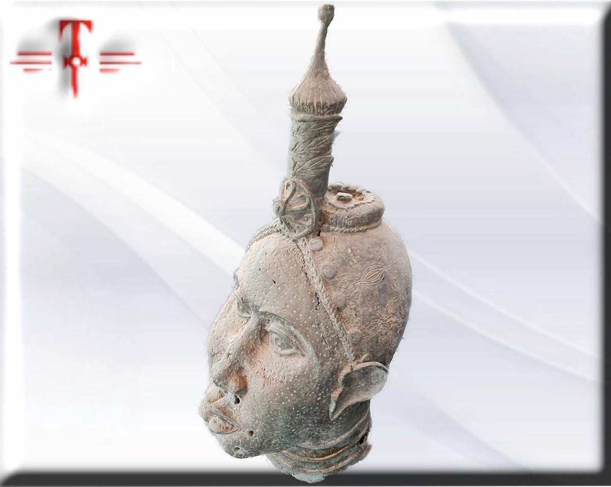 Büste von Oni (König von Ifá) Afrikanische Kunst, Yoruba, Bronzeskulptur 6 Kilogramm