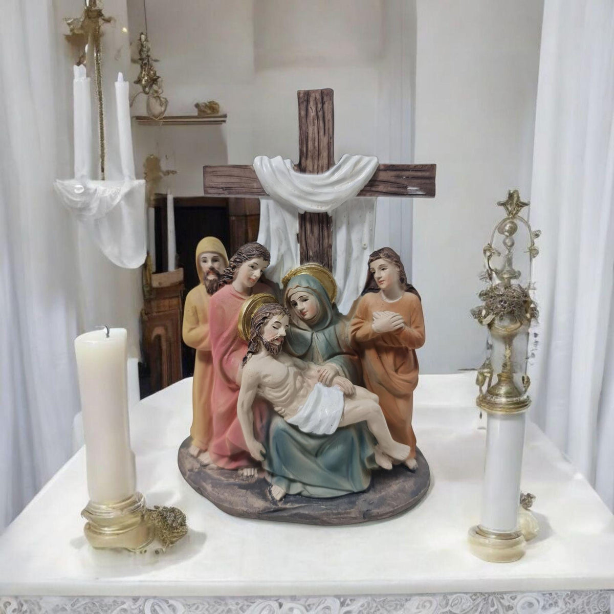 Die Kreuzabnahme. Katholische Heilige und Jungfrauen, religiöse Produkte