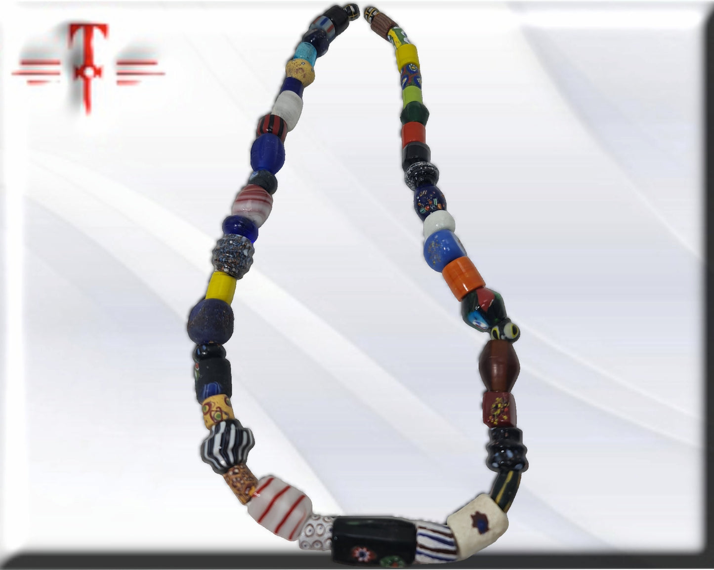 Afrikanische Perlenkette, traditionelle Kultur, afrikanische Kunst, religiöse Kultur