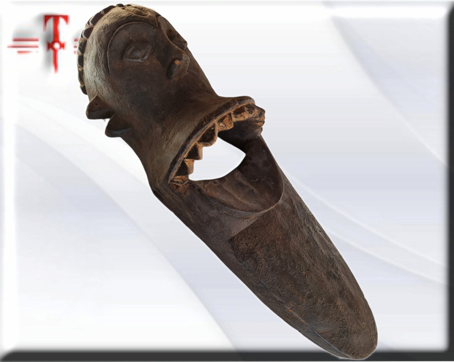 Máscara etnia Bakongo ( arte africano)  Bakongo ethnic mask ( African art)