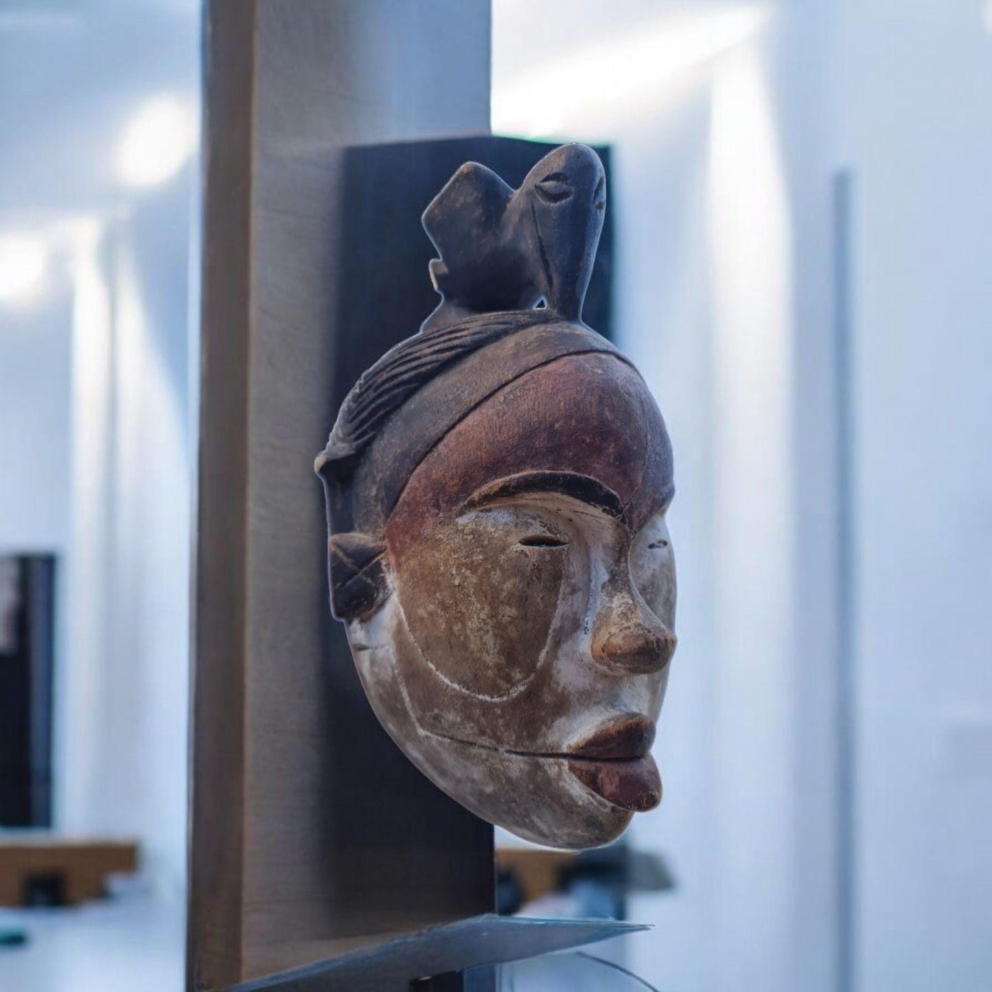 Alte Punu-Gabun-Maske afrikanische Kunst