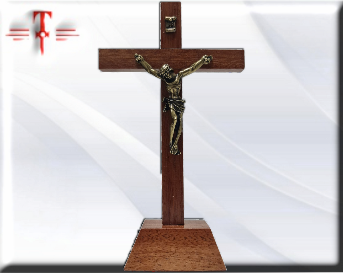 Cruz madera cedro con jesus  , Santos y Vírgenes católicos , productos Religiosos
