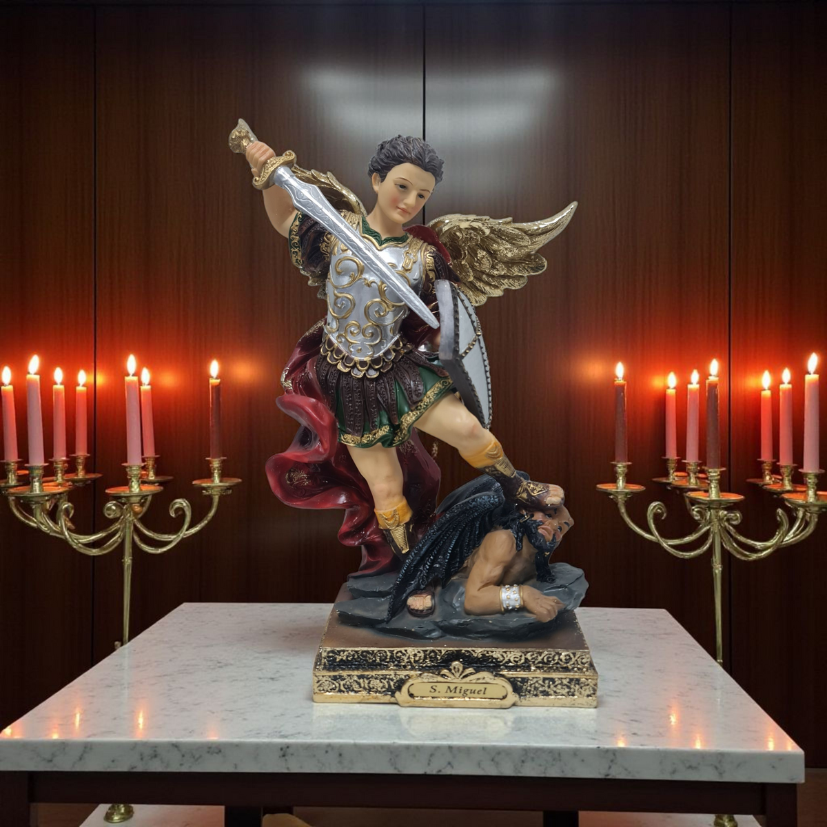 Erzengel Michael, Katholische Heilige und Jungfrauen, Religiöse Produkte