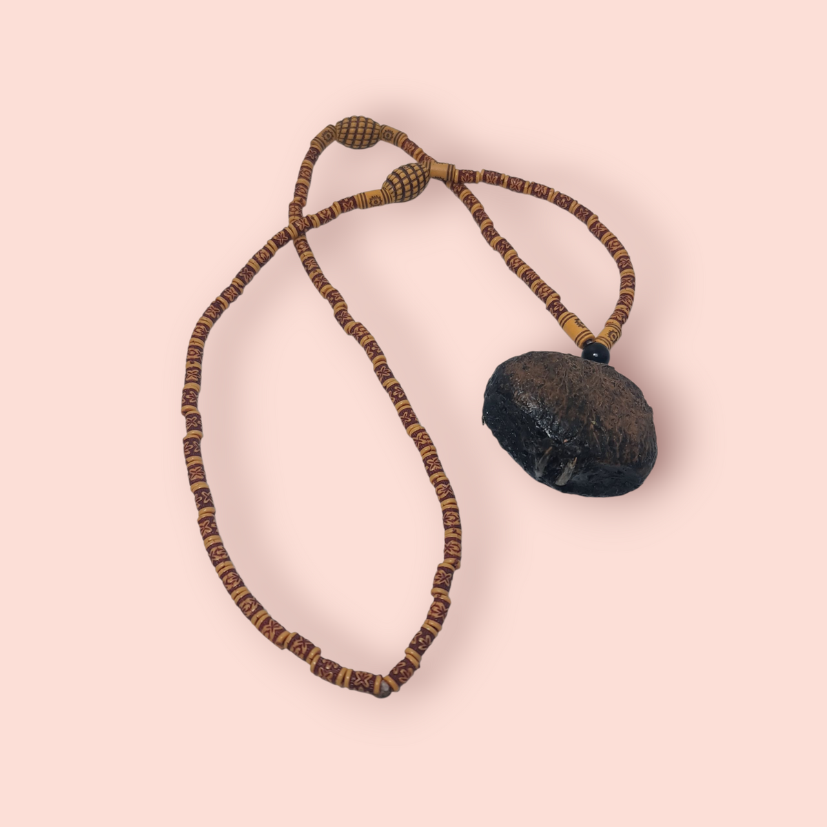 Glückslederanhänger, Original aus Benin, Amulett
