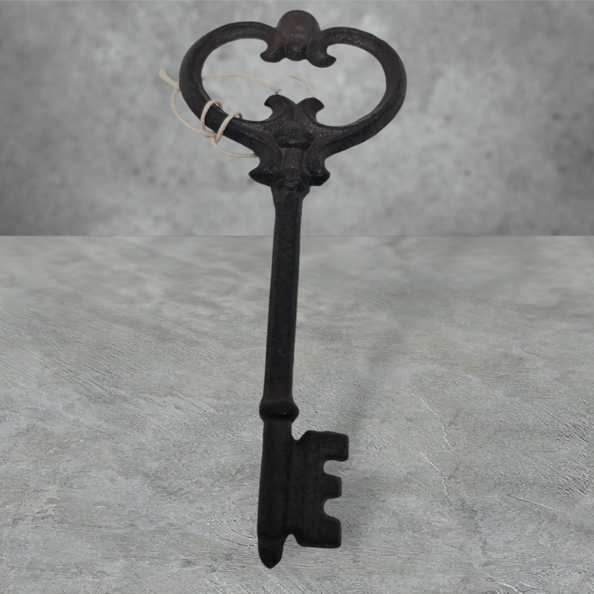 Llave de Hierro de 17cm para refuerzo del Orisha Oggun Santeria Yoruba (Copia)