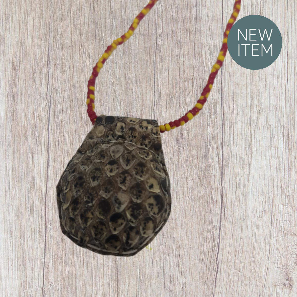 Afrikanisches Schlangenamulett, Hexereischutz, Pythontempel, Vodun-Geheimnisse, Traditionelle afrikanische Kunst