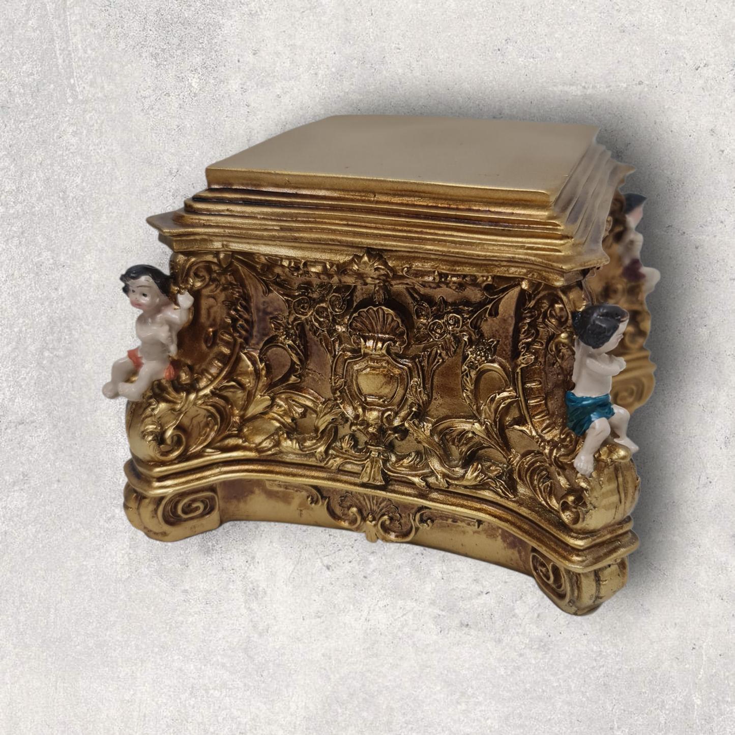 Ecce Homo, Katholische Heilige und Jungfrauen, Religiöse Produkte