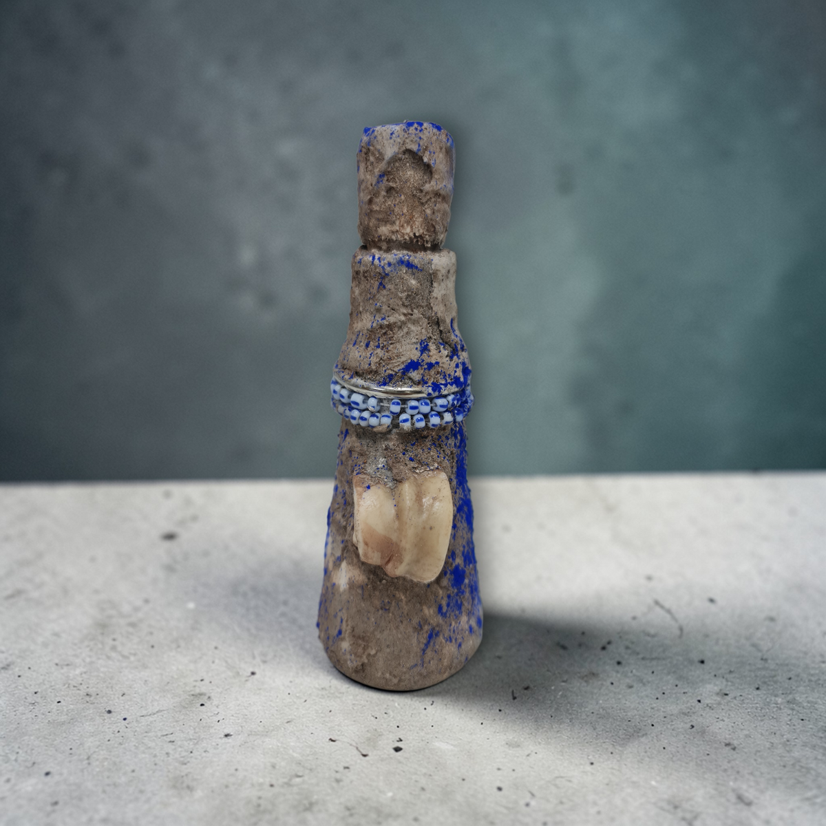 Flasche mit magischem Pulver, um Menschen fernzuhalten, Voodoo, afrikanischer Voodoo