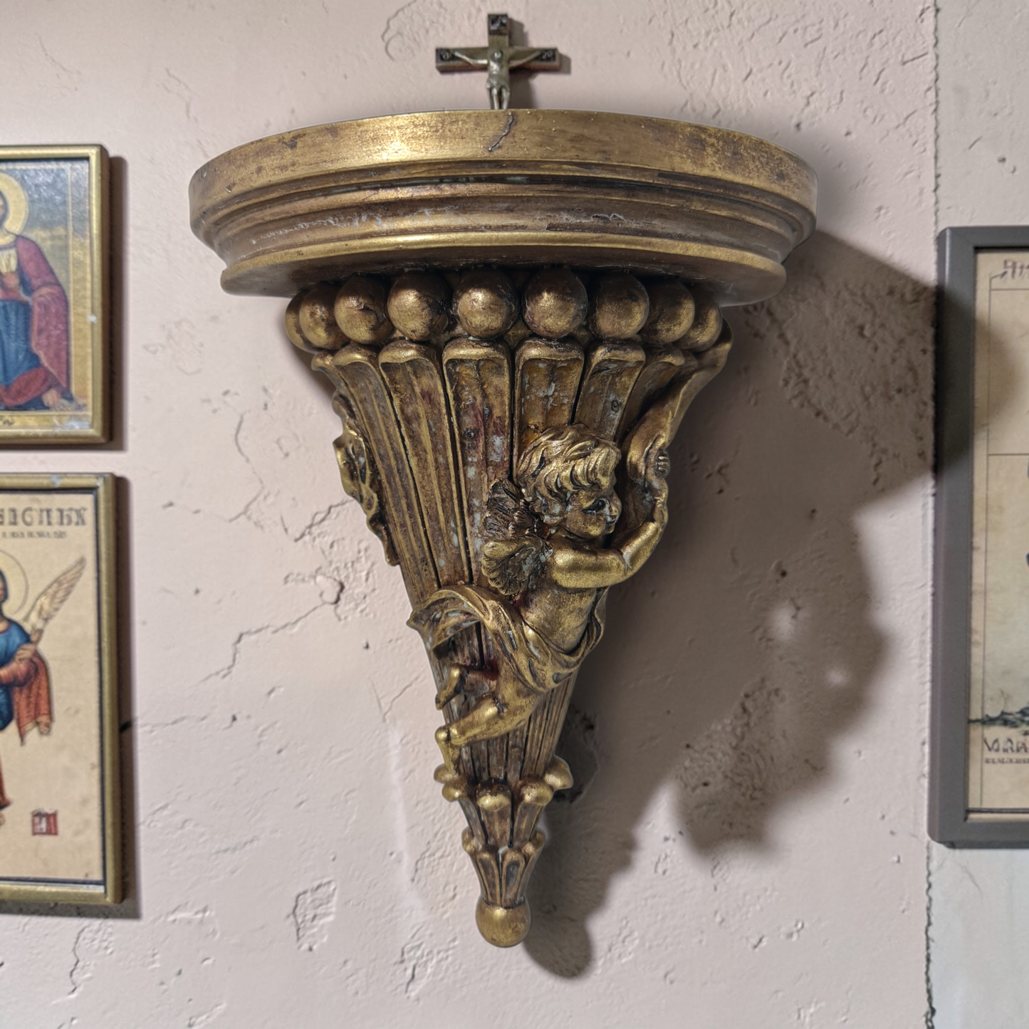 Mensula dorada para santo , Santos y Vírgenes católicos , productos Religiosos