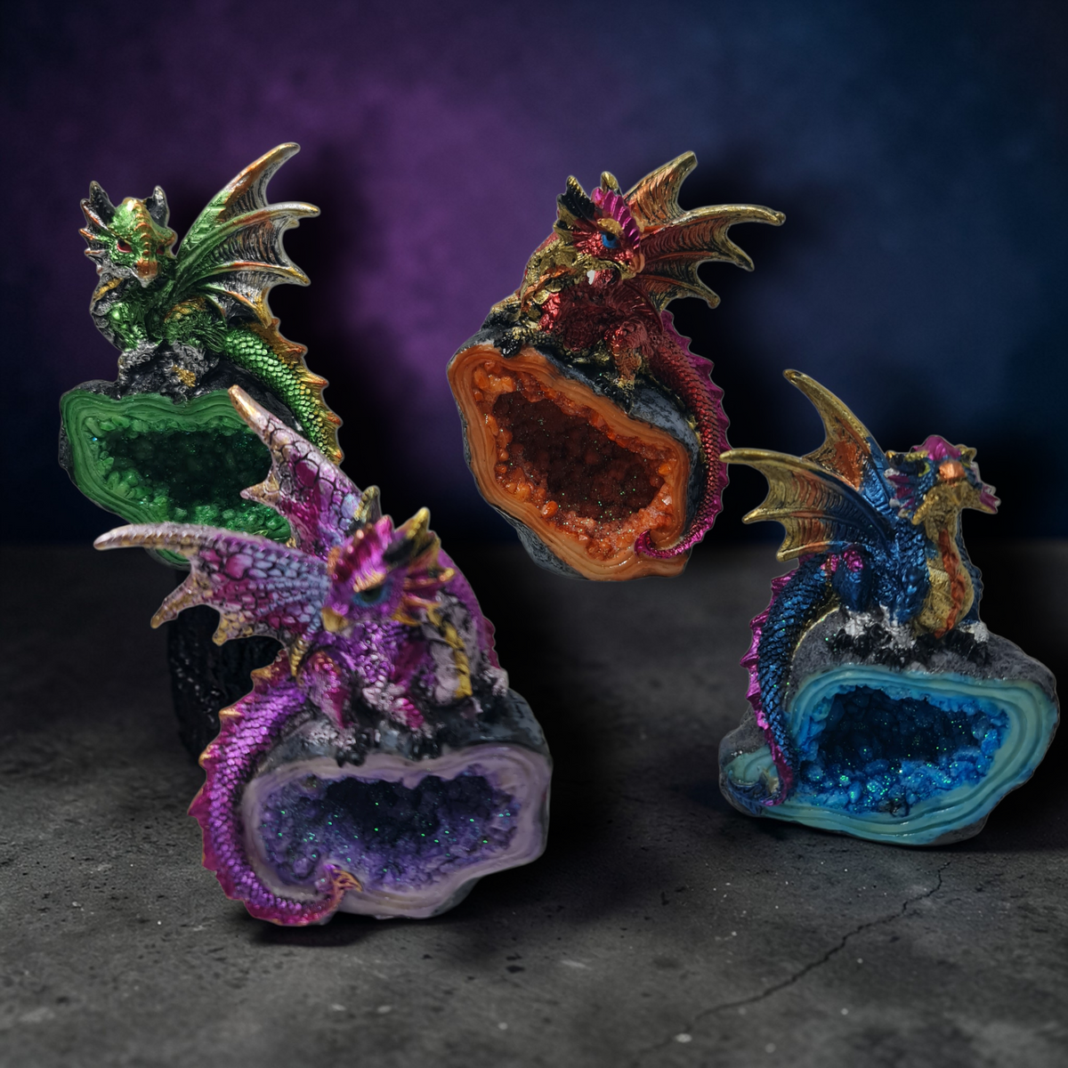 Dragon con piedra preciosa