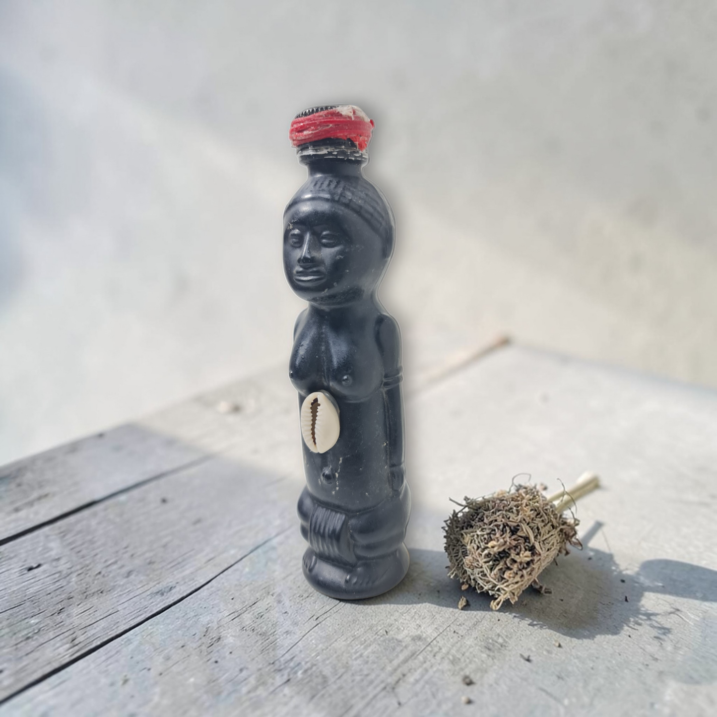 Flasche mit magischem Pulver, um Menschen fernzuhalten, Voodoo, afrikanischer Voodoo