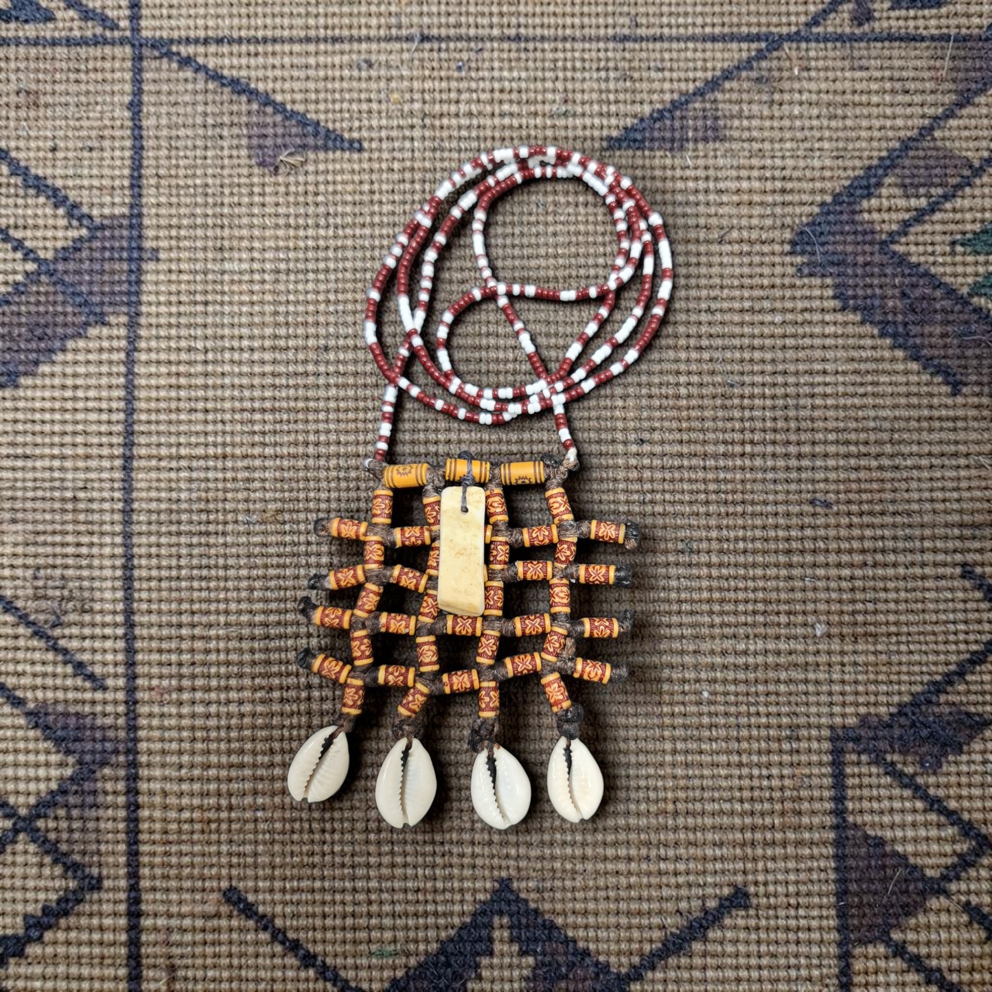 Afrikanisches Schlangenamulett, Hexereischutz, Pythontempel, Vodun-Geheimnisse, Traditionelle afrikanische Kunst