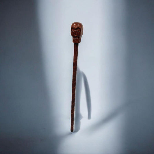 Eggun trägt Stab mit Totenkopf, Santeria, Palo Mayombe, Voodoo