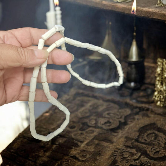 Knochenkette, Egguns Schutzamulett, Vodun ritualisierter Anhänger, Geheimnisse von Fon Vodoun