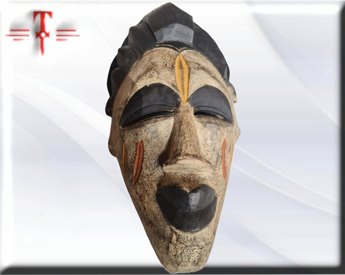 Igbo-Maske (nigerianische afrikanische Kunst) Igbo-Maske (nigerianische afrikanische Kunst)