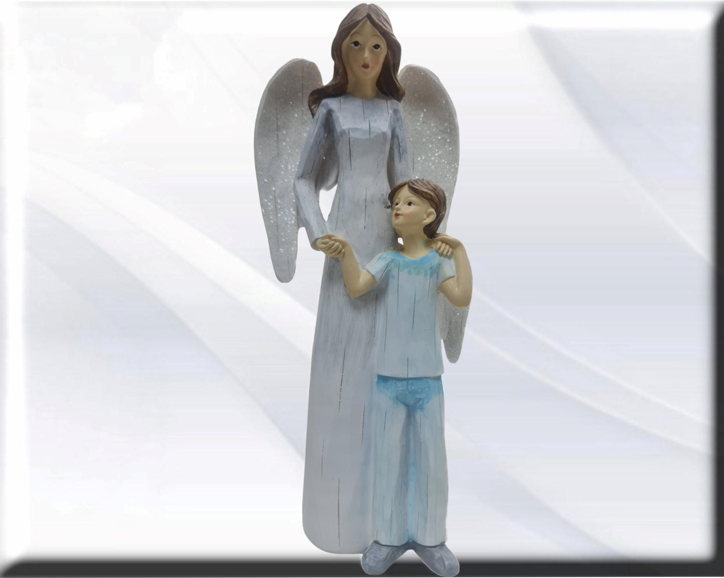 Ángel de la guarda, vírgenes y santos católicos