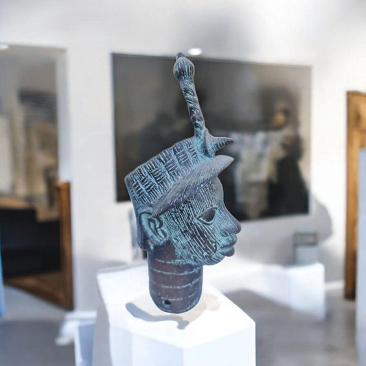 Ifá-Büste, Afrikanische Kunst, Yoruba, Bronzeskulptur 28 cm