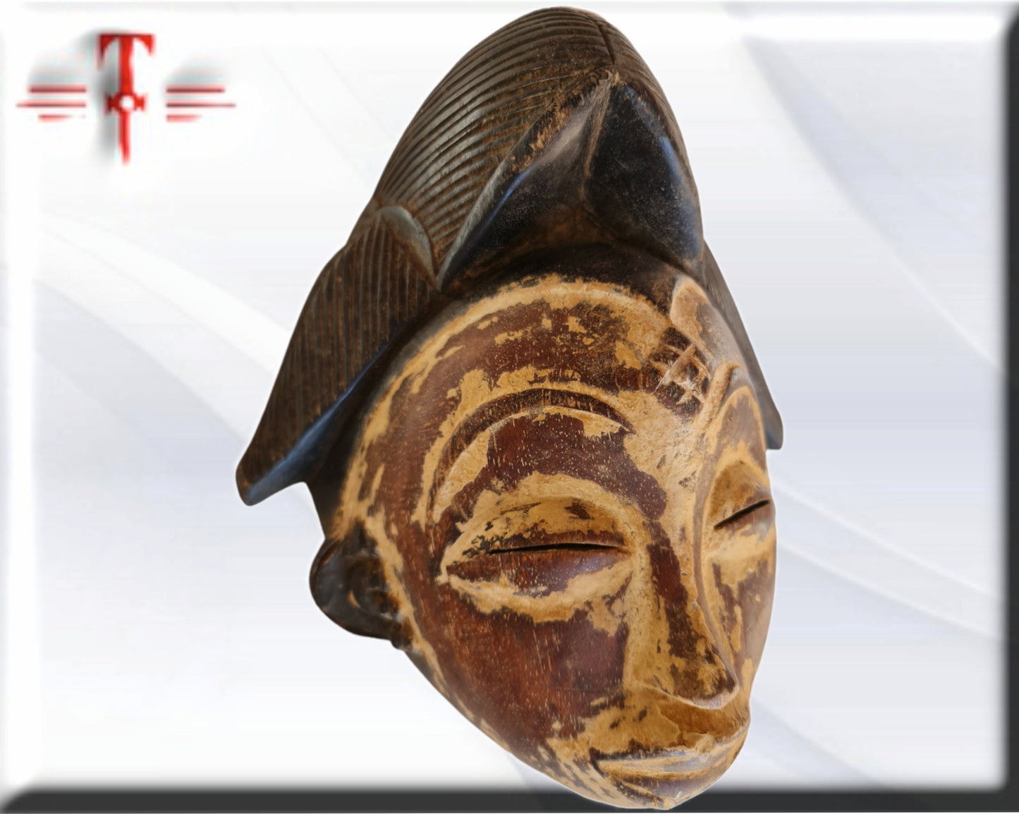 Ethnische Maske der Punu (afrikanische Kunst aus Gabun) Ethnische Maske der Punu (afrikanische Kunst aus Gabun)