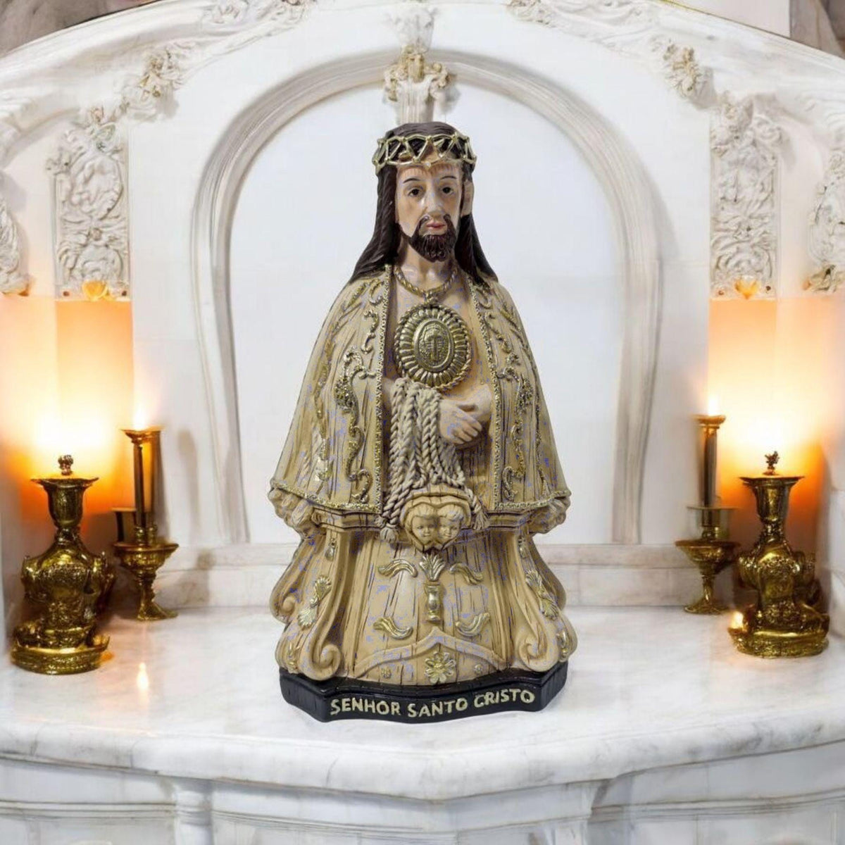 Nuestro señor Santo Cristo , virgenes y santos catolicos