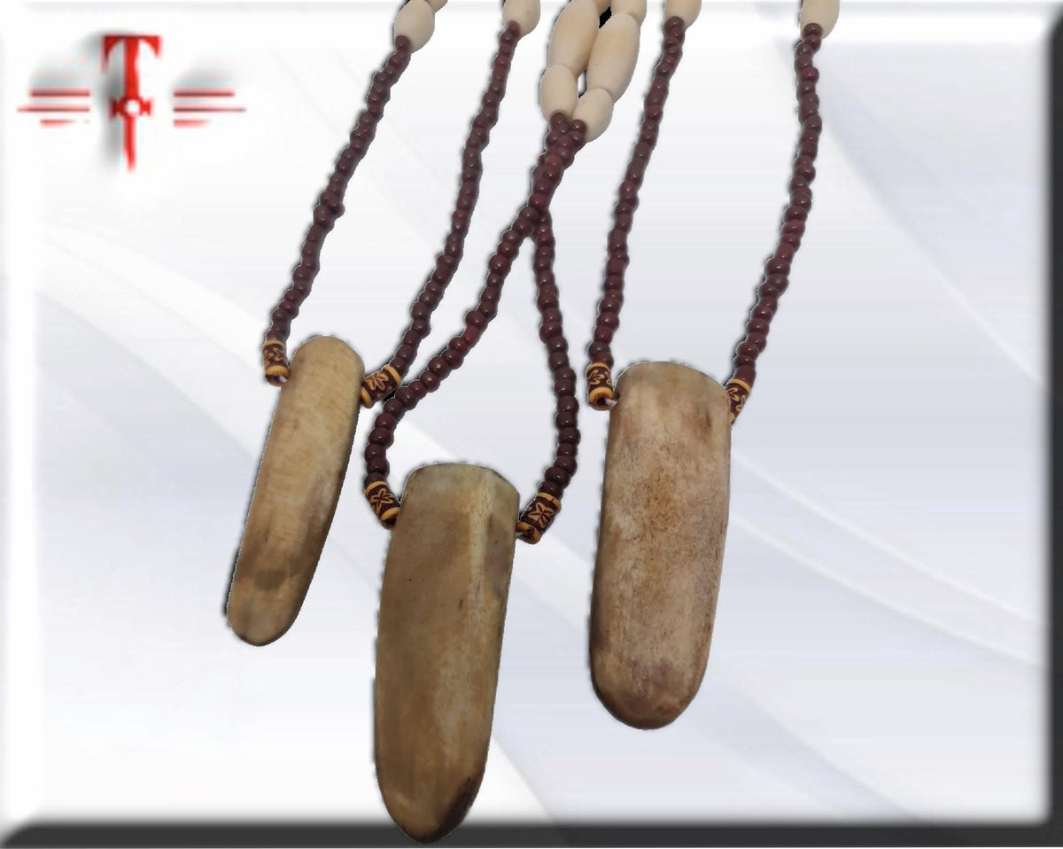 Amuleto hueso protección Egguns colgante ritualizado Vodun , secretos del vodoun Fon , Contacto con los egguns