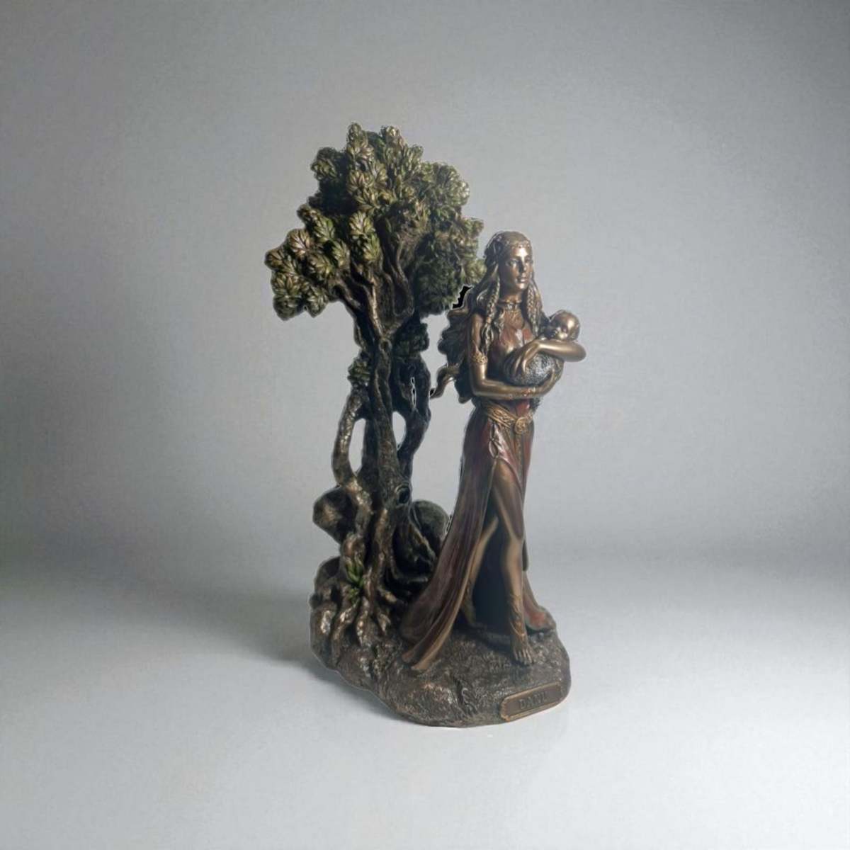 Danu ( Dana ) madre de la tuatha de Danann