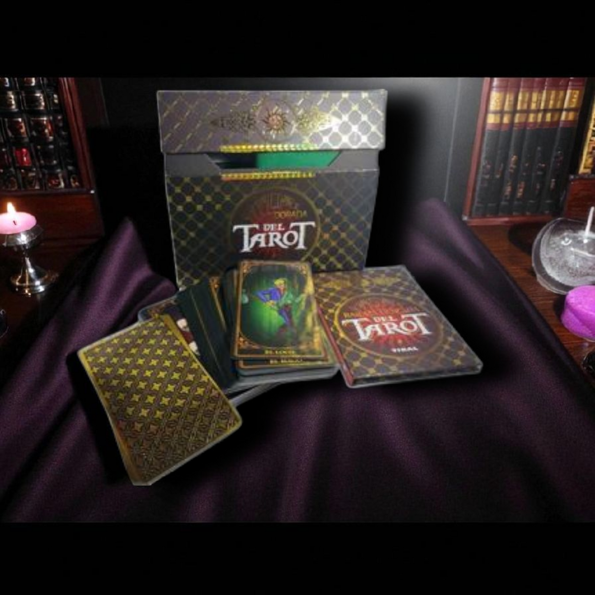 La Baraja dorada del Tarot Pack  , Libro + cartas + tapete protector