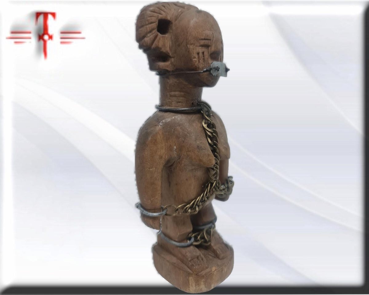 Sklavenfetisch wird zur Dominanz eingesetzt, Geheimnisse des afrikanischen Voodoo