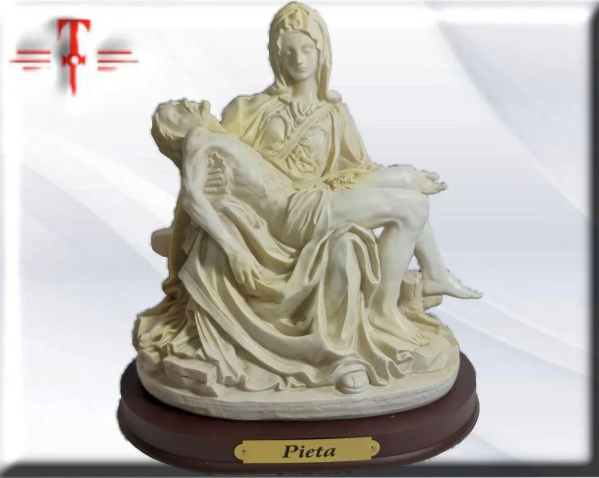 estatua Nuestra Señora de la Piedad  , virgenes y santos catolicos
