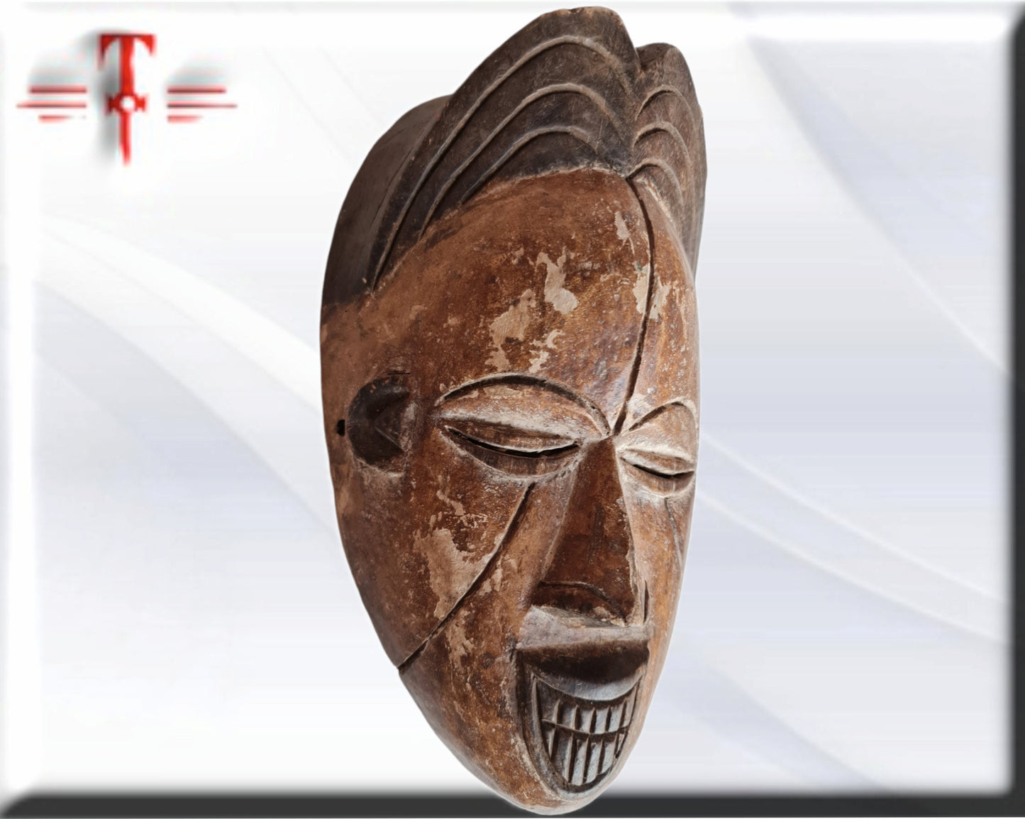Ethnische Maske der Punu (afrikanische Kunst aus Gabun) Ethnische Maske der Punu (afrikanische Kunst aus Gabun)