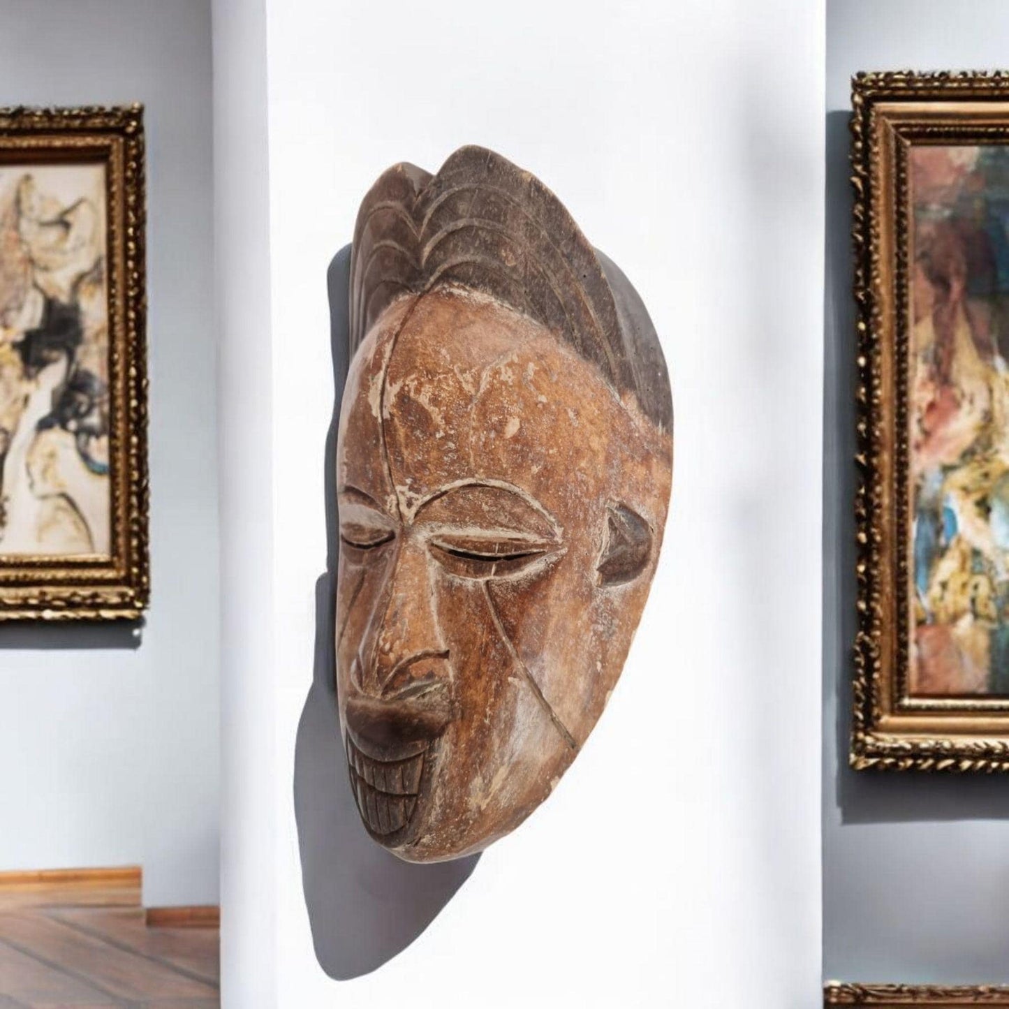 Ethnische Maske der Punu (afrikanische Kunst aus Gabun) Ethnische Maske der Punu (afrikanische Kunst aus Gabun)
