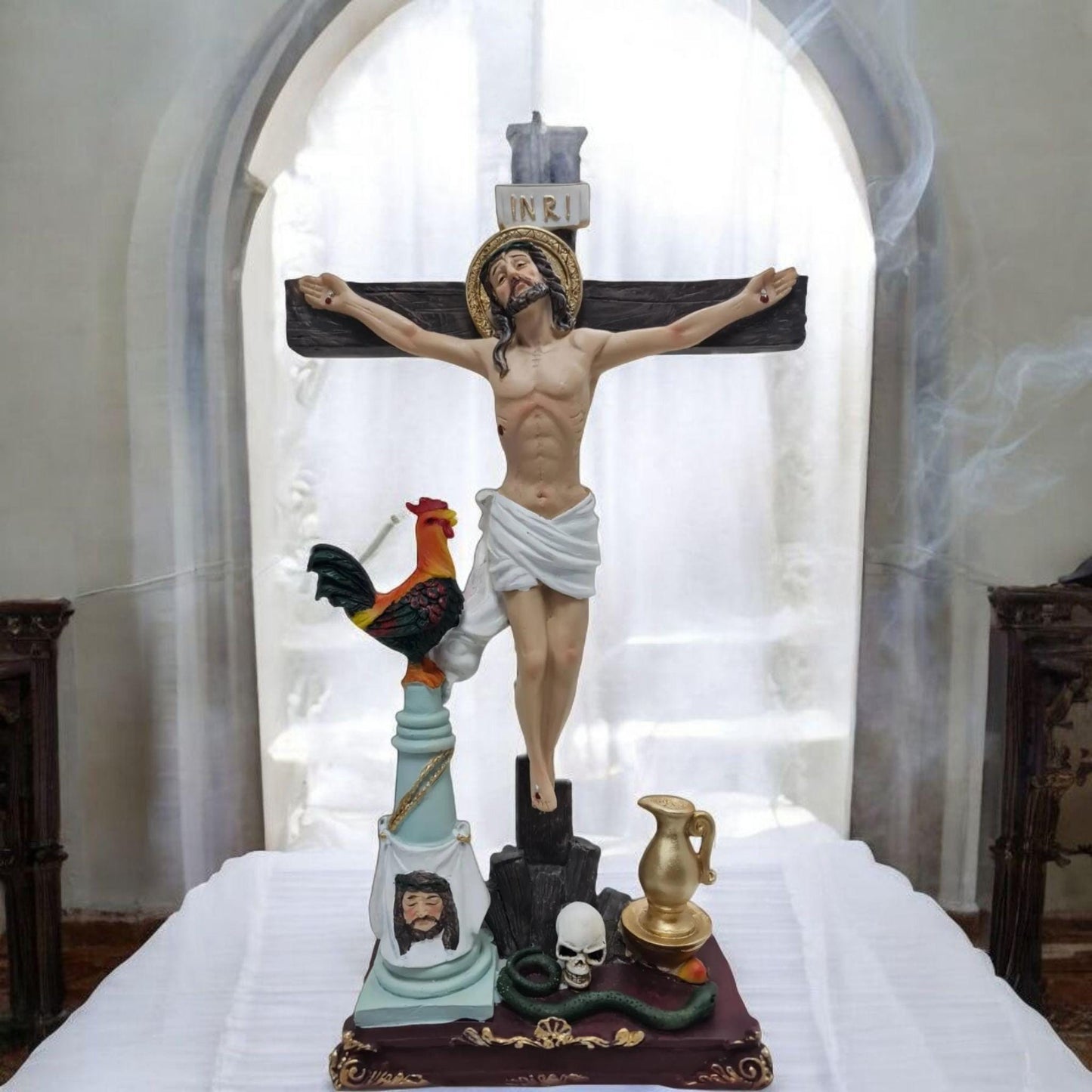 Statuenfigur von Christus, dem gerechten Richter. Katholische Heilige und Jungfrauen, Religiöse Produkte,