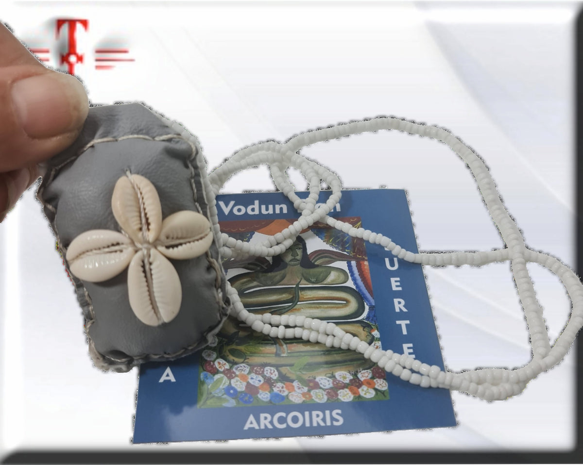 Das afrikanische Voodoo-Dan-Amulett bringt Glück und Entwicklung. Afrikanische Kunst, Rezepte der Vorfahren.