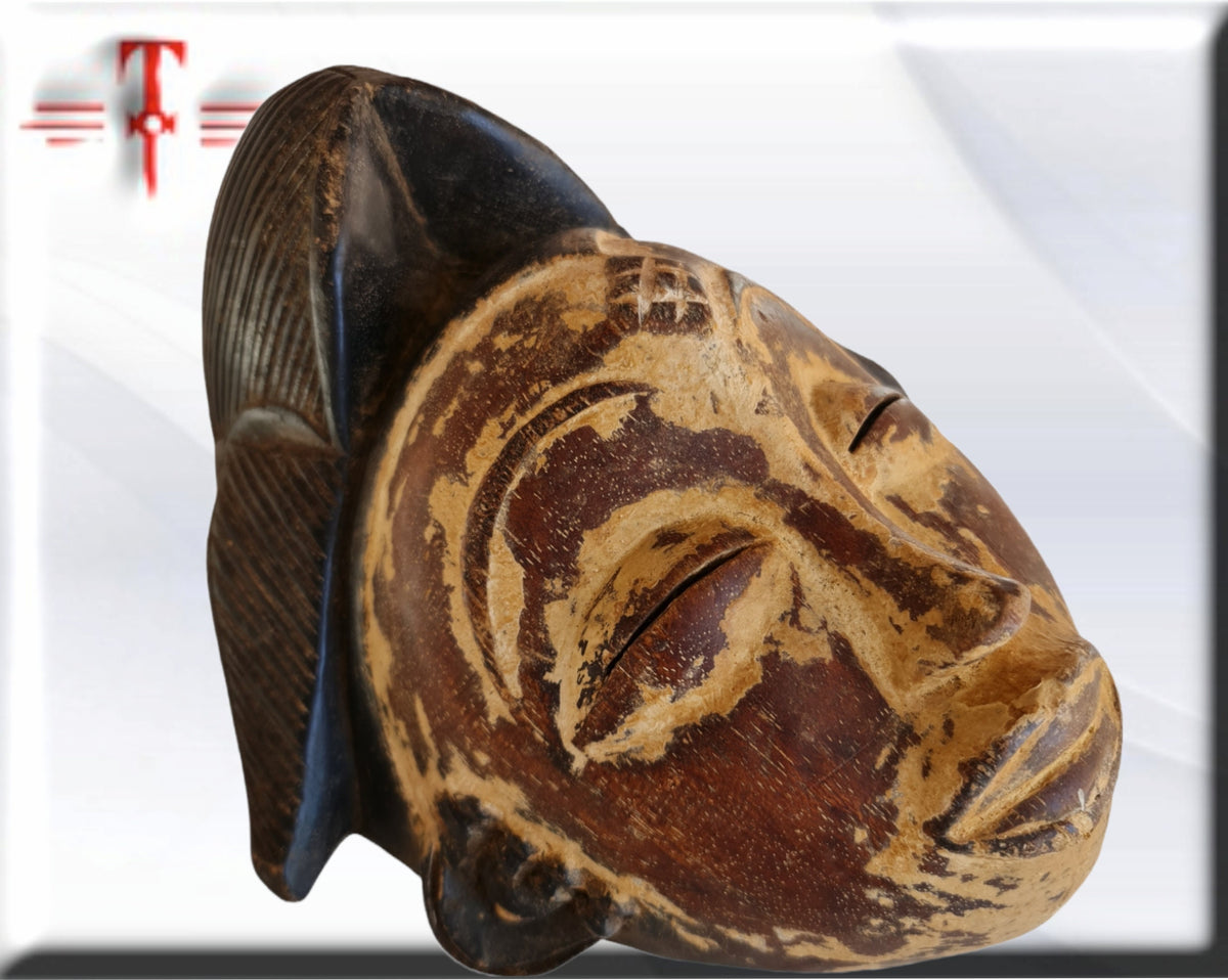 Ethnische Maske der Punu (afrikanische Kunst aus Gabun) Ethnische Maske der Punu (afrikanische Kunst aus Gabun)