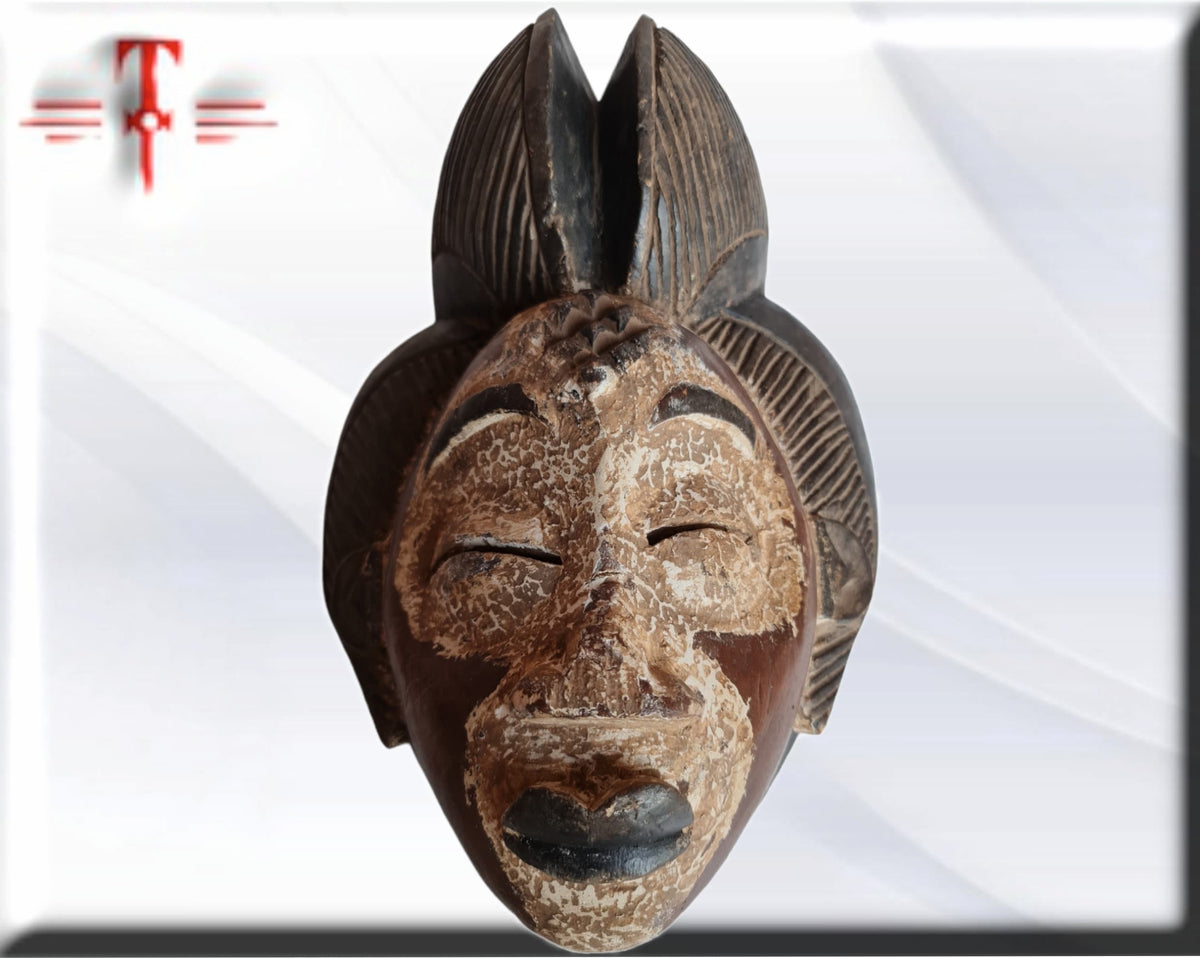 Ethnische Maske der Punu (afrikanische Kunst aus Gabun) Ethnische Maske der Punu (afrikanische Kunst aus Gabun)