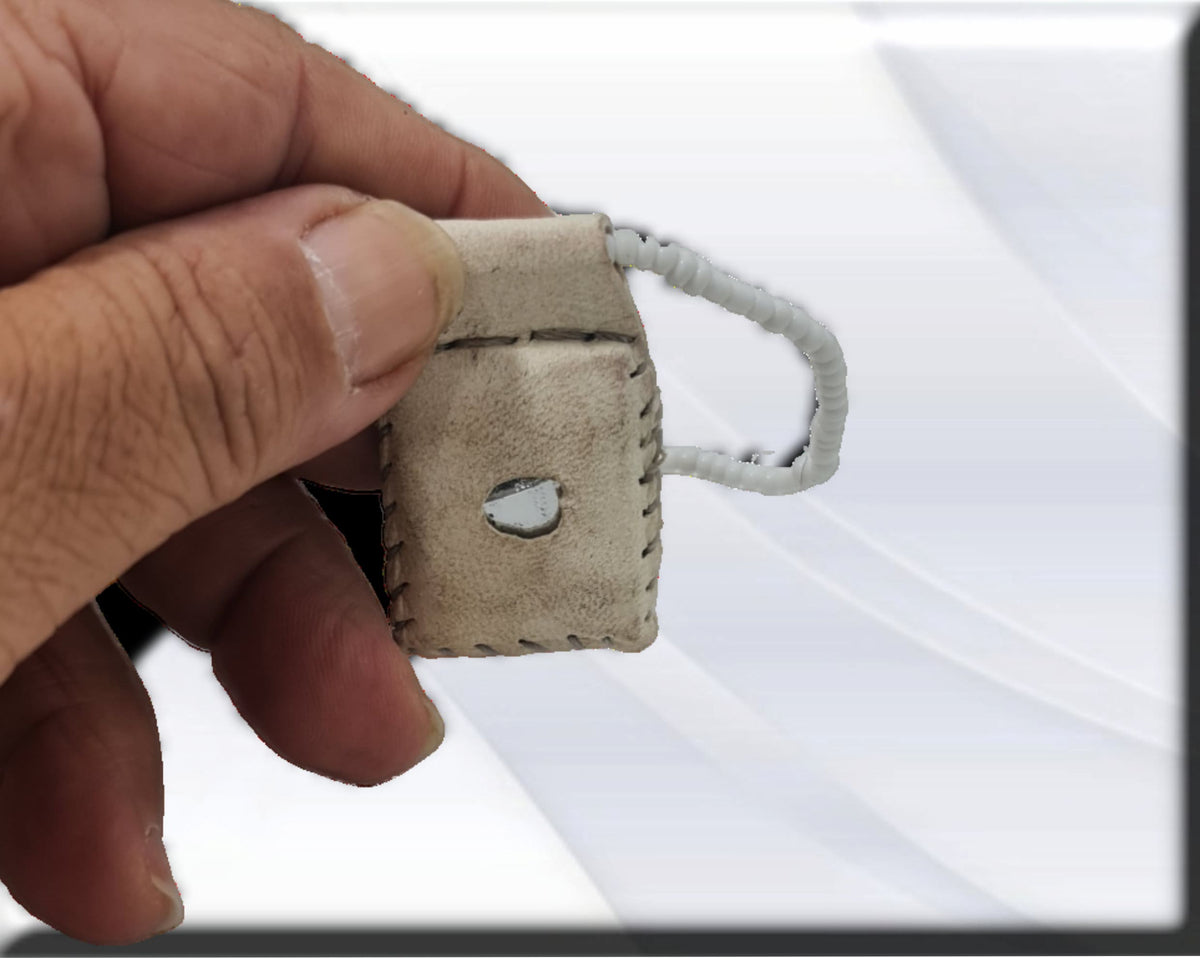 Amuleto africano aumento videncia  -Secretos del vodoun de los Fon , Benín - arte religioso