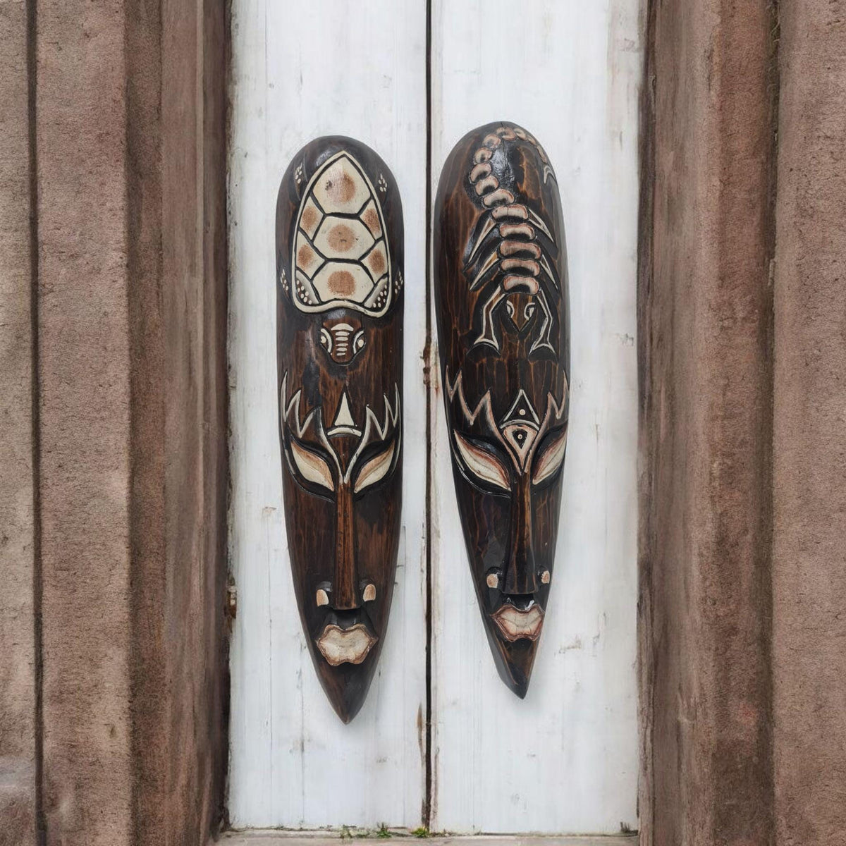 Pareja de mascaras , Indonesia ,  hecho a mano