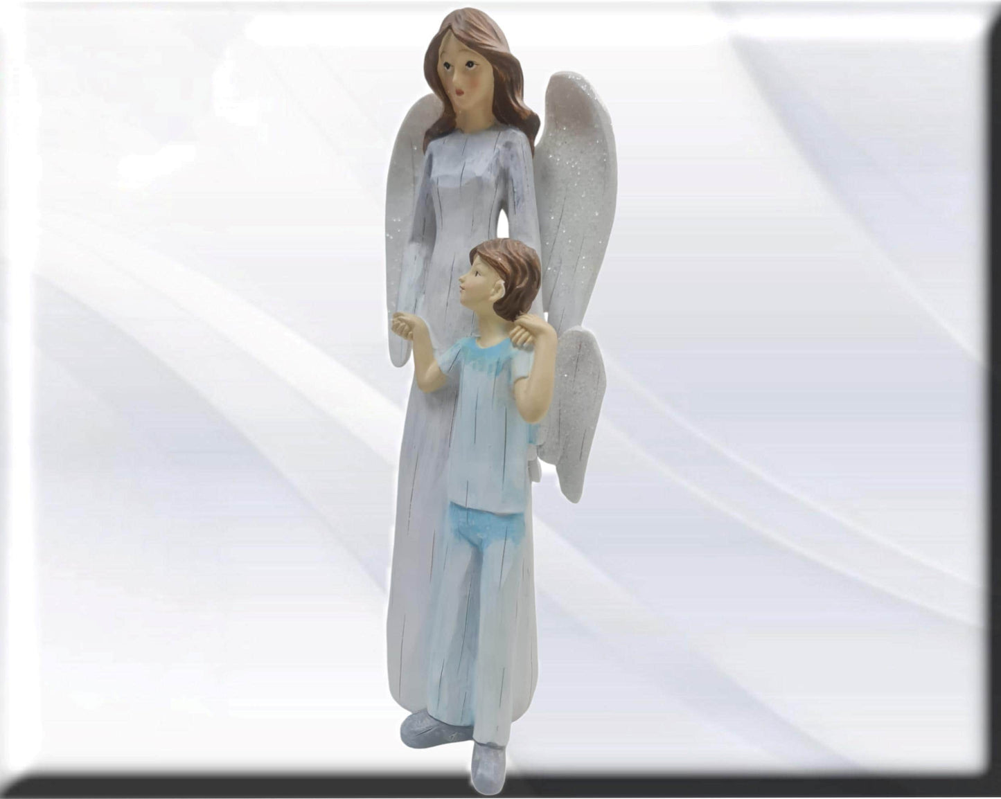 Ángel de la guarda, vírgenes y santos católicos